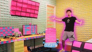 Covered Entire Room Sticky Note Prank On Roommate Freakout