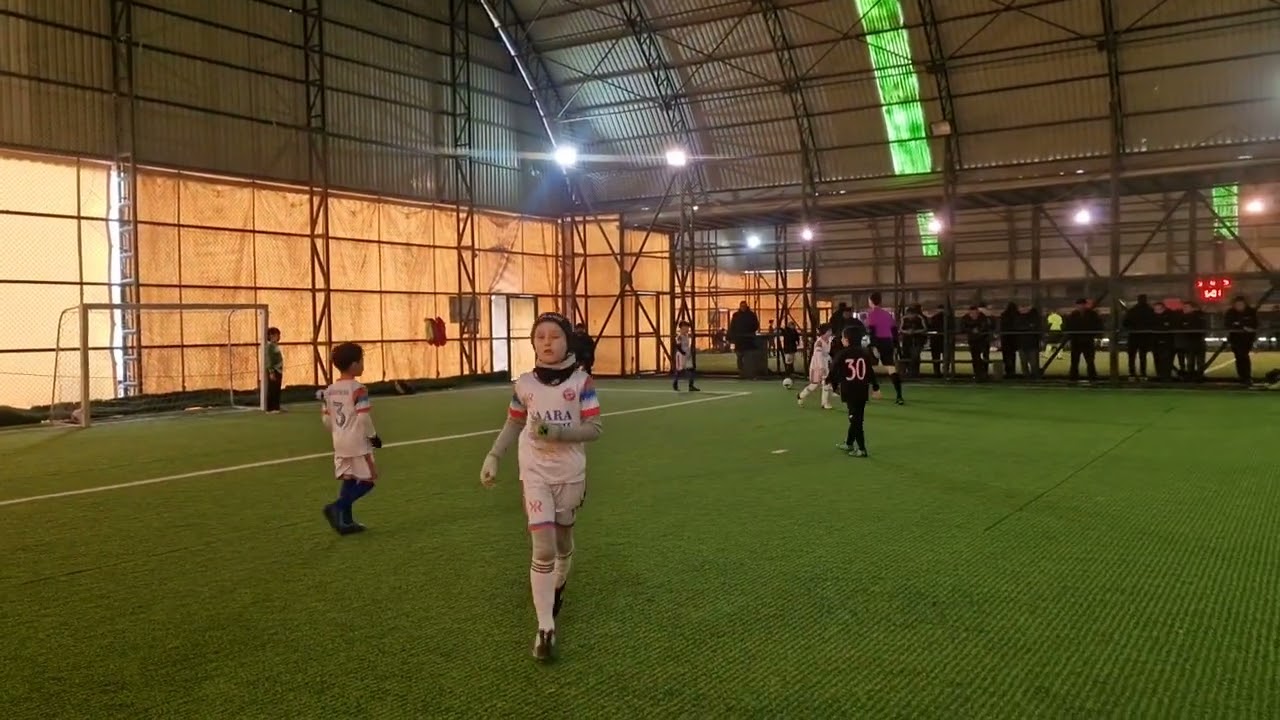 28.02.2026.Respublika çempionatı.U-9 liqası.XVII-Tur.Sabah FK-4:1-FK Bayern Baku.1-ci hissə.