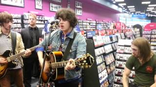The View dundee hmv 8/7/12 - superstar tradesman