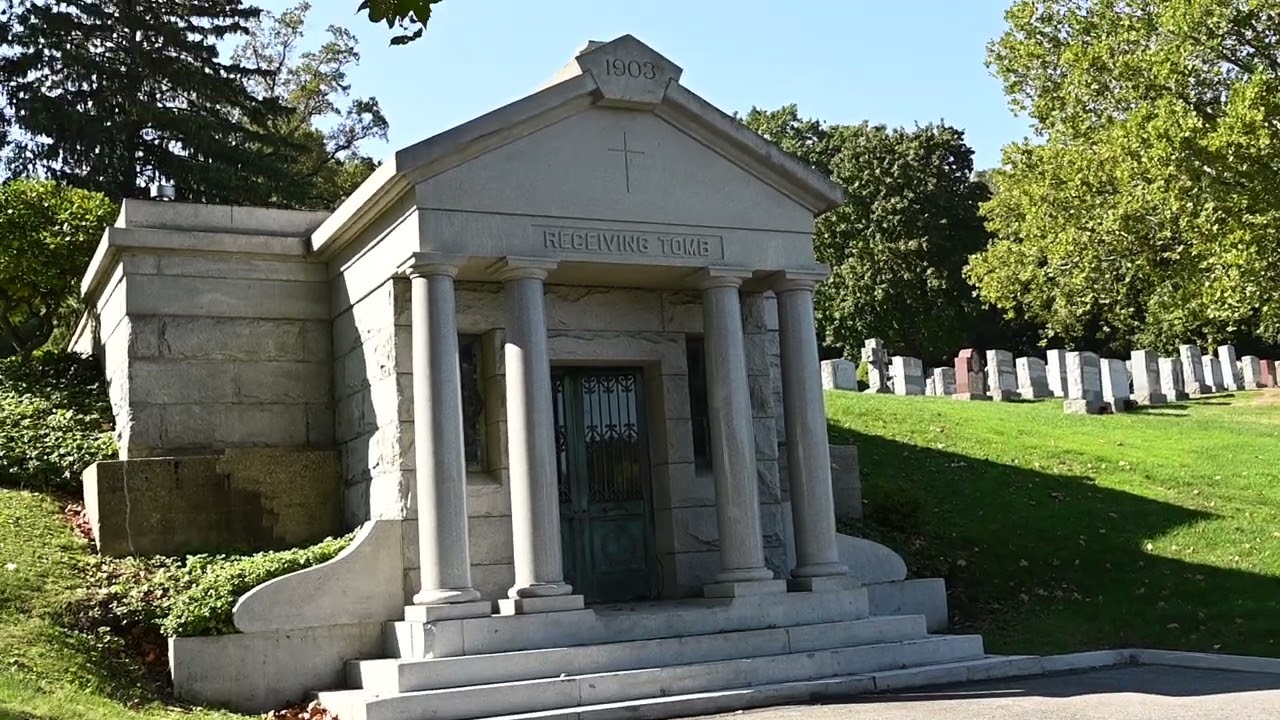 Gate of Heaven Cemetery Hawthorne NY Receiving Tomb October 2022