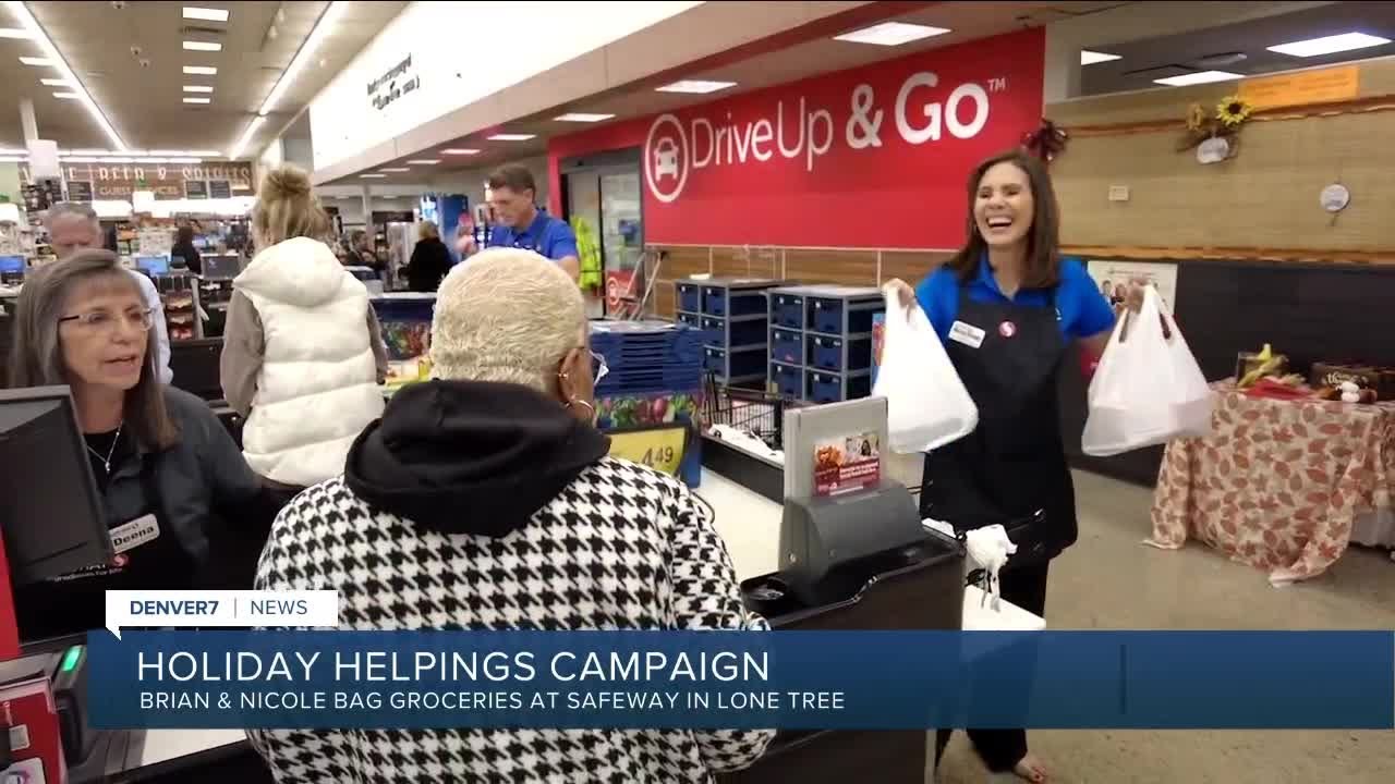 Brian & Nicole Bag Groceries at Safeway for Holiday Helpings Campaign