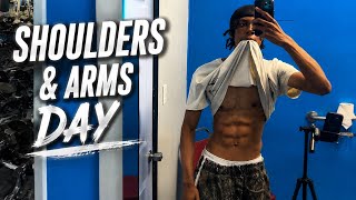 Training Shoulders And Arms (125 Pounds)