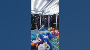 Thumbnail of Capit Boneka Jumbo lagi #clawmachine #capitboneka #happytime #purwokerto #shorts#viral