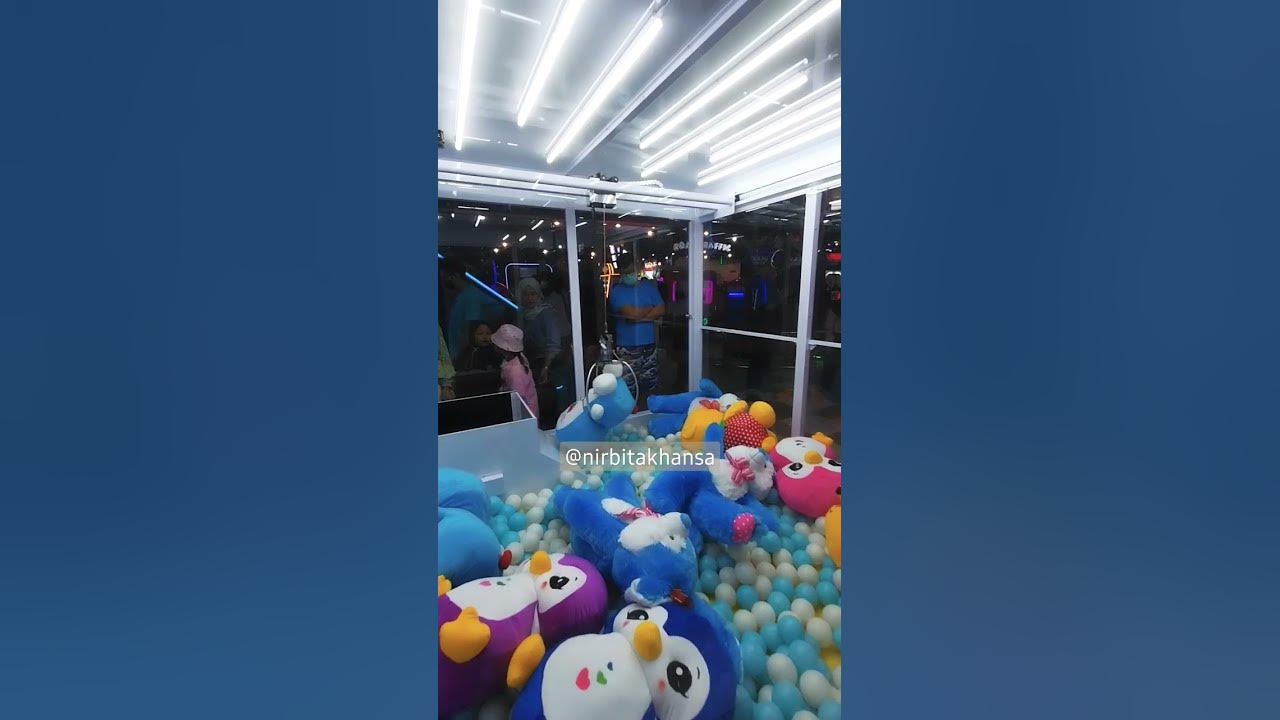 Capit Boneka Jumbo lagi #clawmachine #capitboneka #happytime #purwokerto #shorts#viral Capit Boneka Jumbo lagi #clawmachine #capitboneka #happytime #purwokerto #shorts#viral