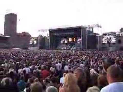Mira KISS - Deuce Intro Stockholm Stadion en YouTube Mira KISS - Deuce Intro Stockholm Stadion en YouTube