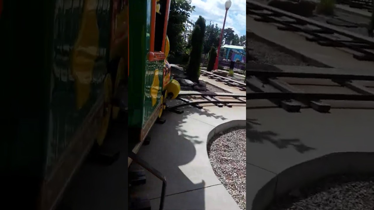 Snoopy's Junction - Worlds Of fun (Planet Snoopy) on ride