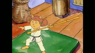 Sue Ellen Armstrong karate (GIF)