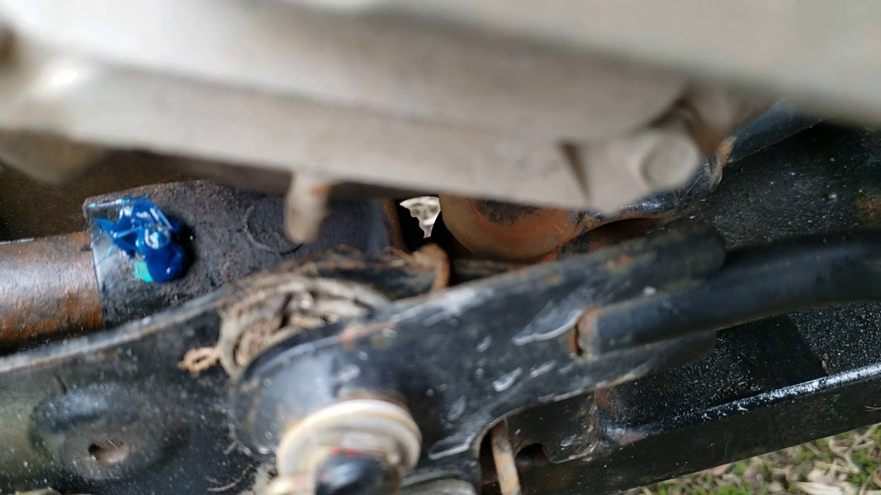 Greasing the hard point. 2017 Polaris 570SP - YouTube