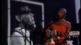 Video thumbnail of "India.Arie - Georgia on My Mind (Live at BET Awards)"