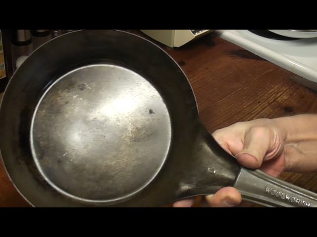 Cold Handle Cowboy Fry Pan - Restoration and First Use - YouTube