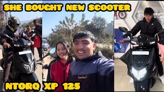 She surprised her dad with new scooter 😍