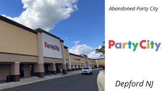 Abandoned Party City in Deptford NJ