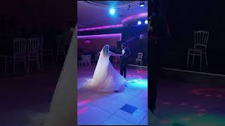 Düğün Şenliği Böyle Olunca Gerisi Boş