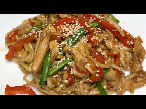 Удон с курицей