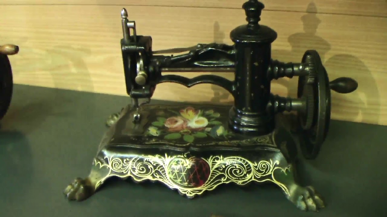 Nähmaschinenmuseum Global International B.v. - Youtube