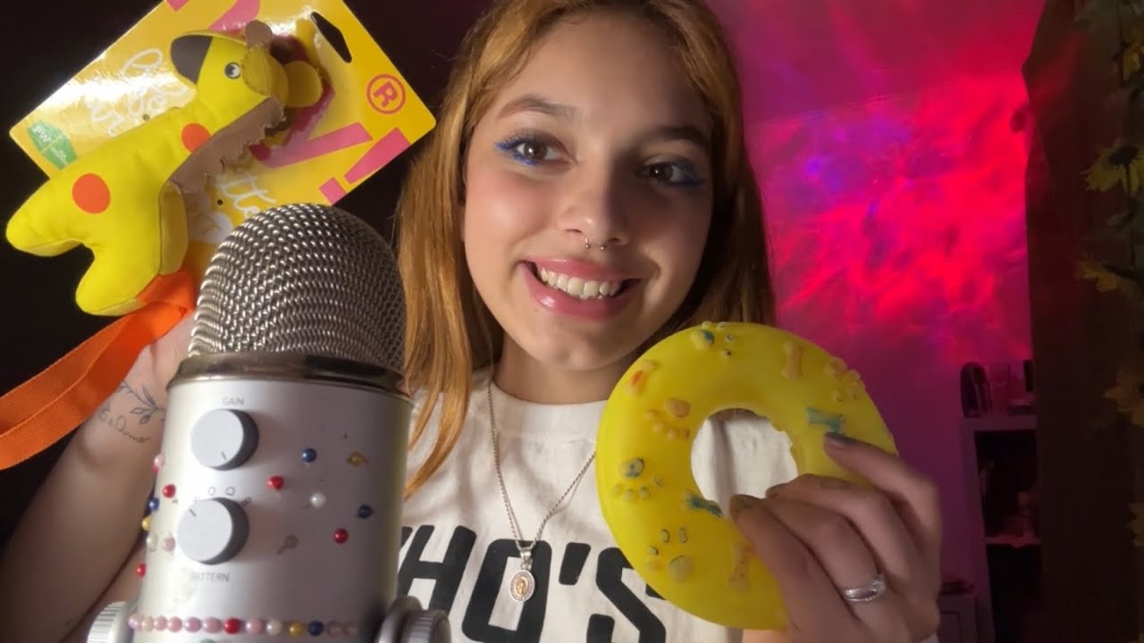 ASMR CON JUGUETES DE PERRITO 🐶 SÚPER RELAJANTE| SOFIWI