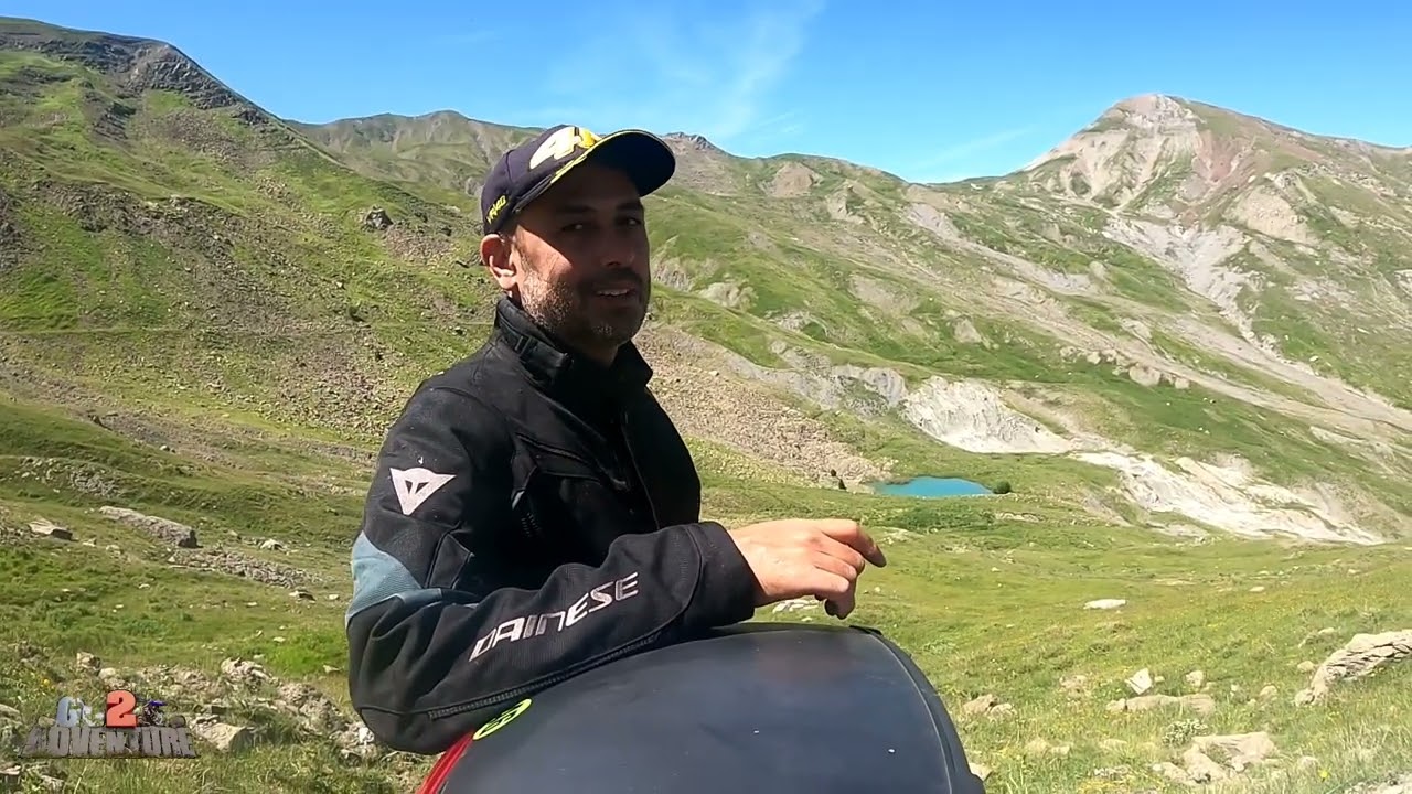 Συνέντευξη στα 2000+ μέτρα. Honda transalp 700