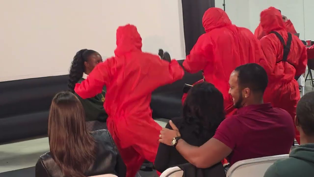 Squib Game Theater plays out during the judges tabulating their scores