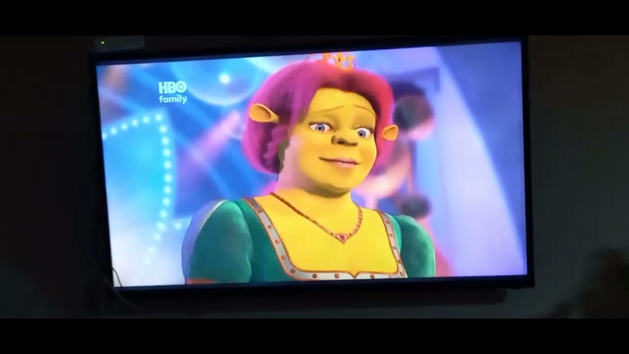 Living La Vida Loca-Shrek 2 2004 (HBO family) - YouTube