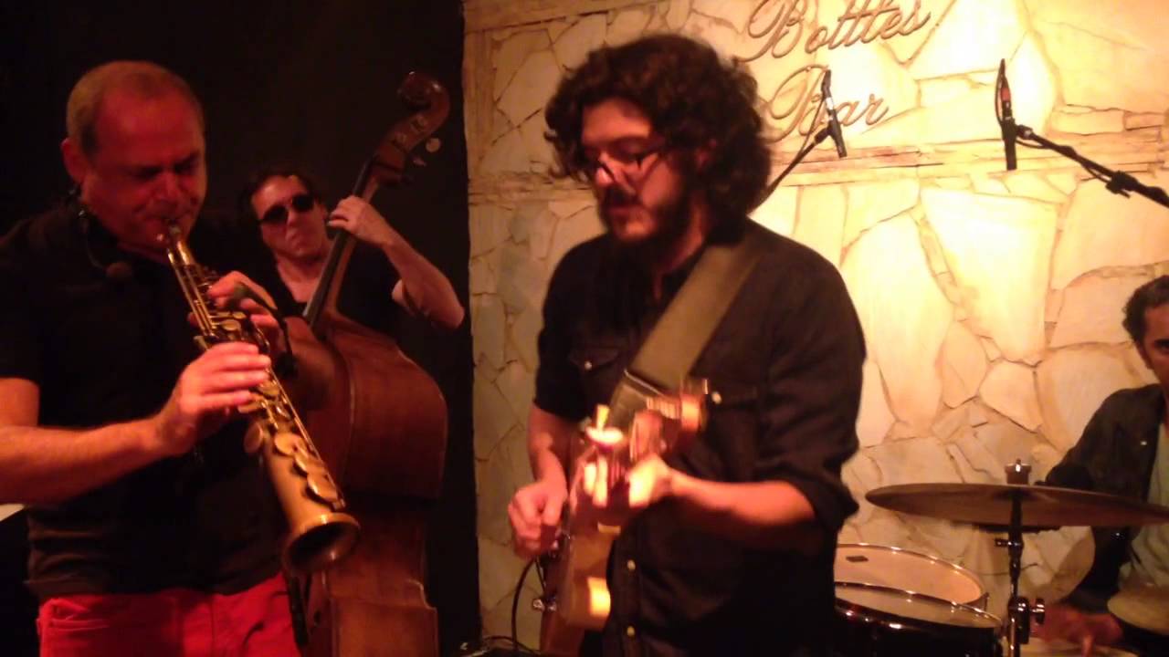 Carlos Malta no Beco das Garrafas