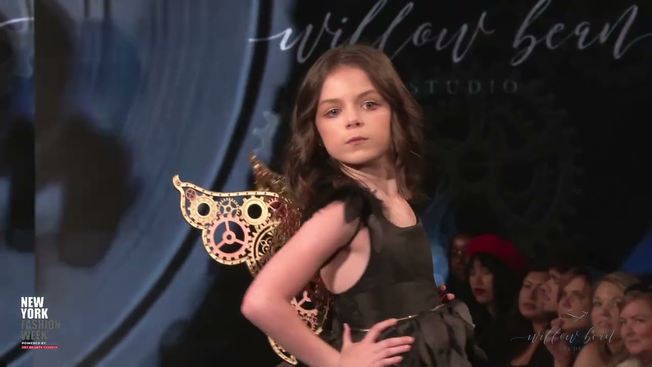 Студия Willow Bean на Неделе моды в Нью-Йорке 2025 г. При поддержке Art Hearts Fashion