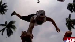 STREET WORKOUT MOTIVATION RANDOM SKILLS 2017 screenshot 3
