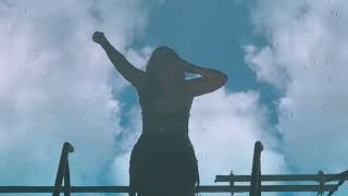 Nelly Furtado — I’m like a bird (live Nicolet 2025).