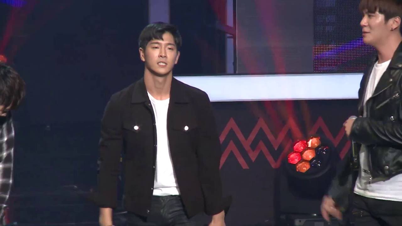 [Fancam] MADTOWN : Jota - I'm Serious, A.M.N Showcase @ DMC Festival 2016のサムネイル