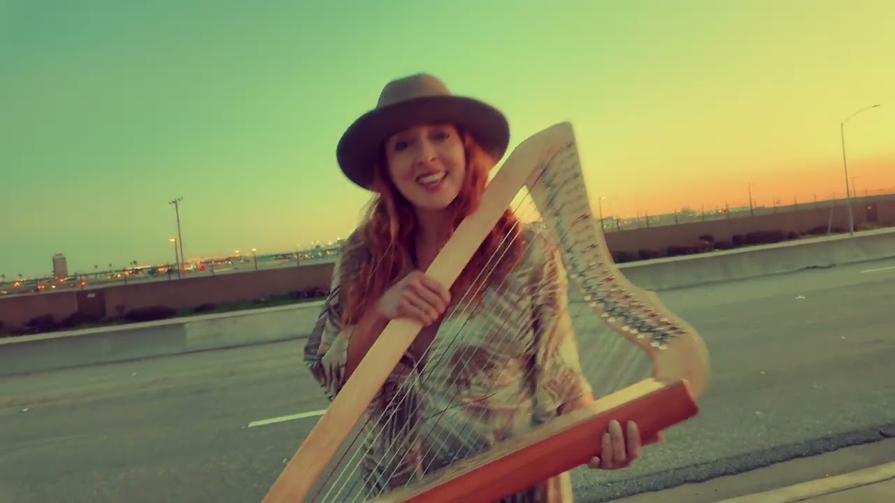 Big Jet Plane (French Version) - Tiphanie Doucet  [OFFICIAL MUSIC VIDEO]