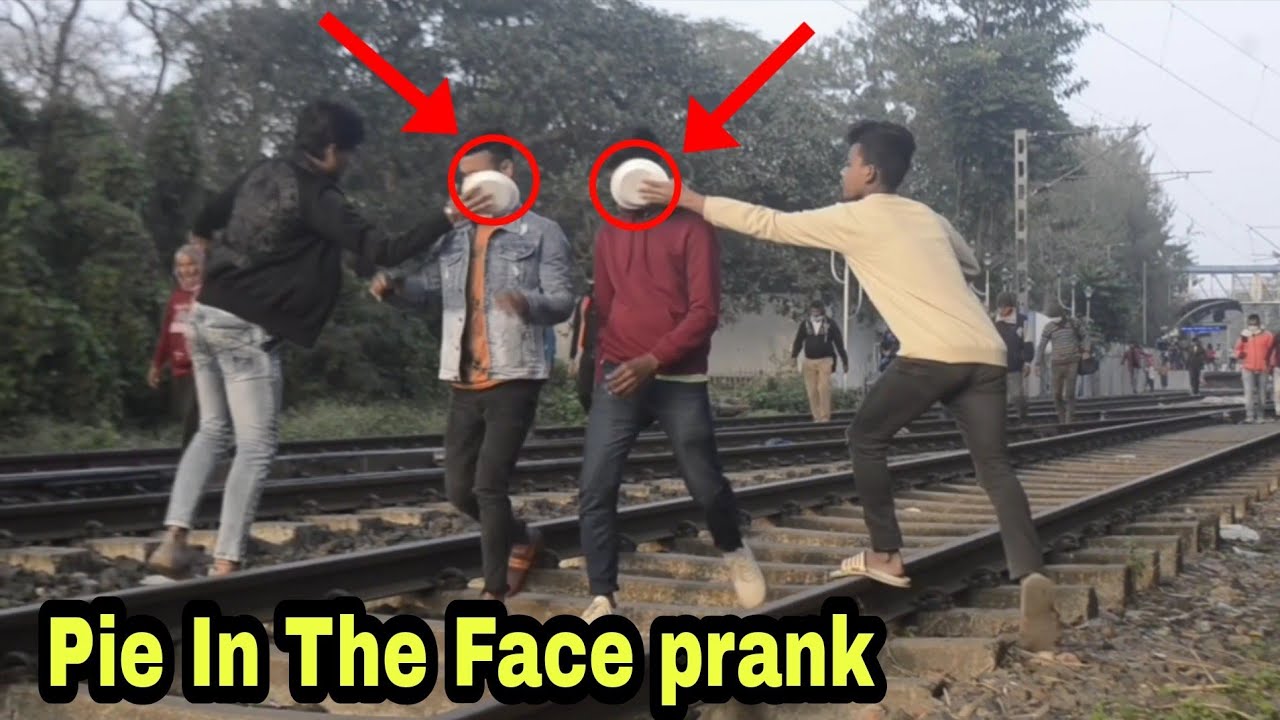Pie In The Face Prank Pie Prank On Face Pie Prank Topa Prankster