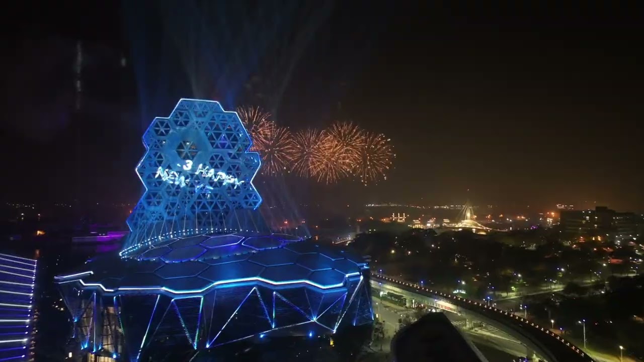 絕美超過223秒！象徵2023幸福無限延伸 🙌｜2023高雄跨年 