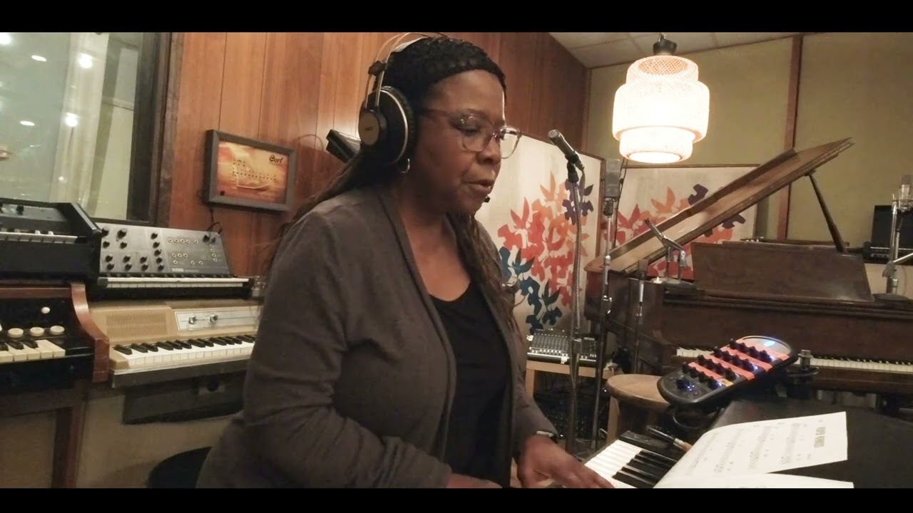 Kamil Rustam - Warped Memories (Feat Patrice Rushen)