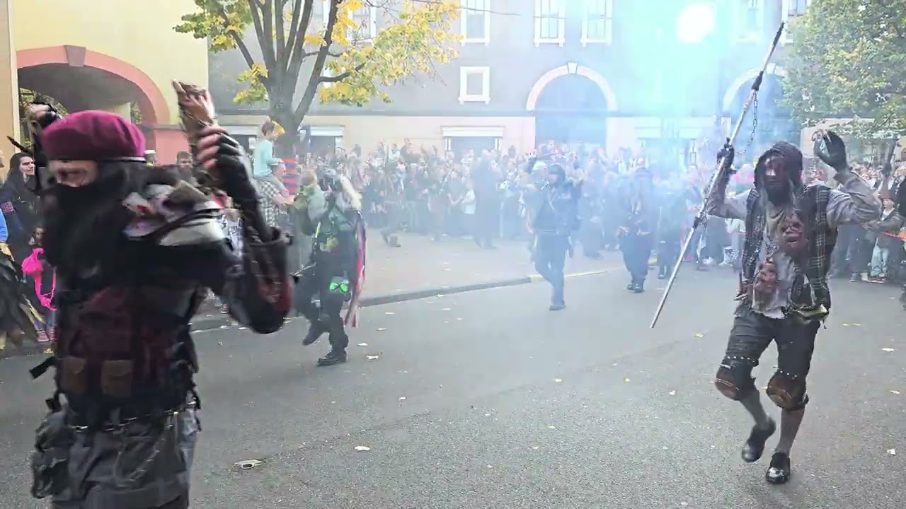 Movie Park Germany - Halloween parade 18-10-2024 4K UHD
