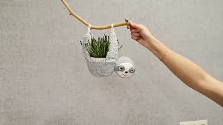 Sloth planter Amigurumi crochet pattern - PDF tutorial - animal planter hanging