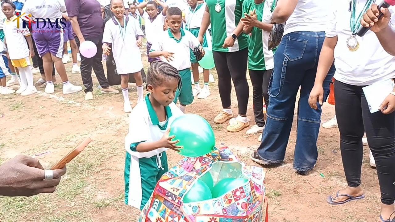 Burst the Balloon Challenge – Dawn Michaels School Sports Festival Highlights!