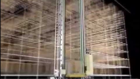 Demonstration: stacker cranes show truly speedy warehouse operation