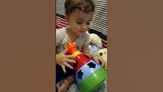 Adriel Vicente - 2 aninhos, formas geométricas -