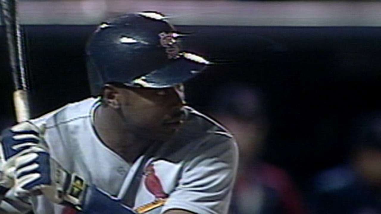 STL@COL: Gilkey hits go-ahead home run in the 9th