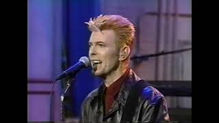 David Bowie  Im Afraid Of Americans 1997  On Late Night With Conan Obrien