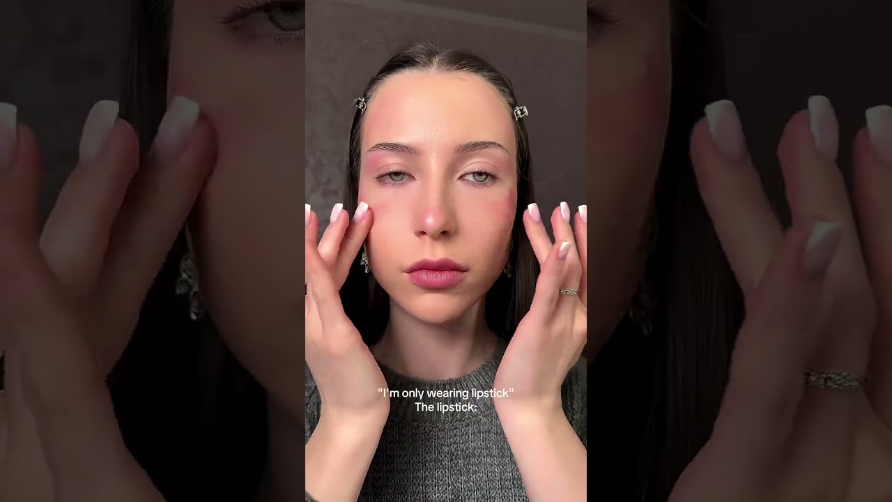 ✨ MULTI-USE SATIN LIPSTICK ✨"Lips? Cheeks? Contour? ONE PRODUCT DOES IT ALL! 💄🎨