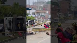 Accidente de un bus en la avenida Barranquilla dejó 34 personas afectadas