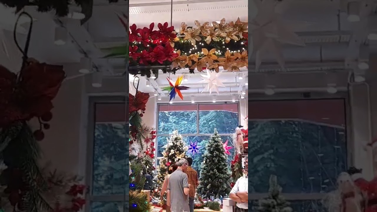 Christmas shopping @safinaplazabangalore 
