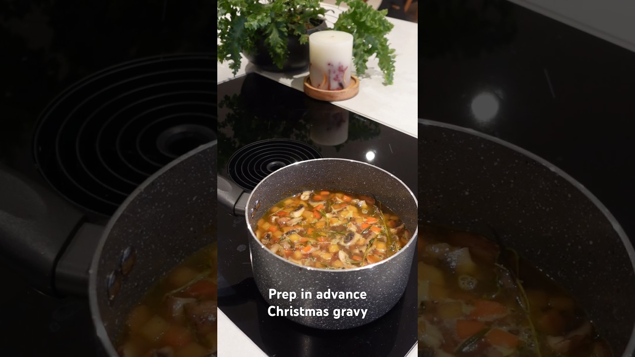 Prep in advance Christmas gravy 🎄 