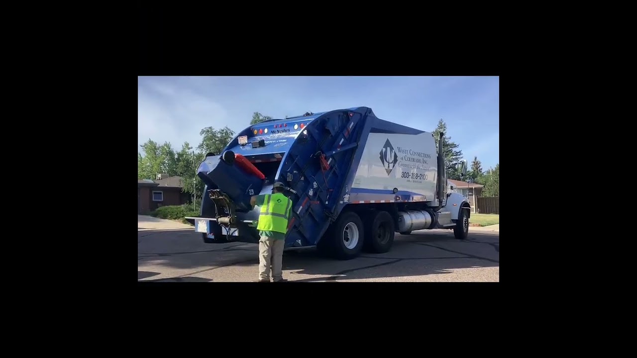 Garbage trucks: the best of 2025!