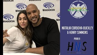 Wondercon Natalia Cordova-Buckley E Henry Simmons Falam Sobre Macklena