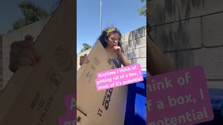 It has so much potential 📦 #diycostumes #reuse #costumeideas #boxtumes #disfraz