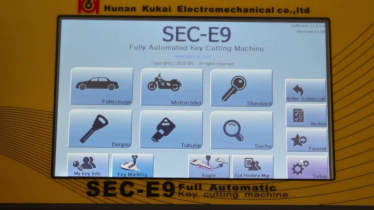 How to cut a Tubuar key on key copy machine automatic in German Language