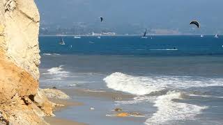 Pantai Santa Barbara California 🌊 | 30 Menit Bersantai Menikmati Ombak Laut, Perahu Layar & Peselancar Layang-layang