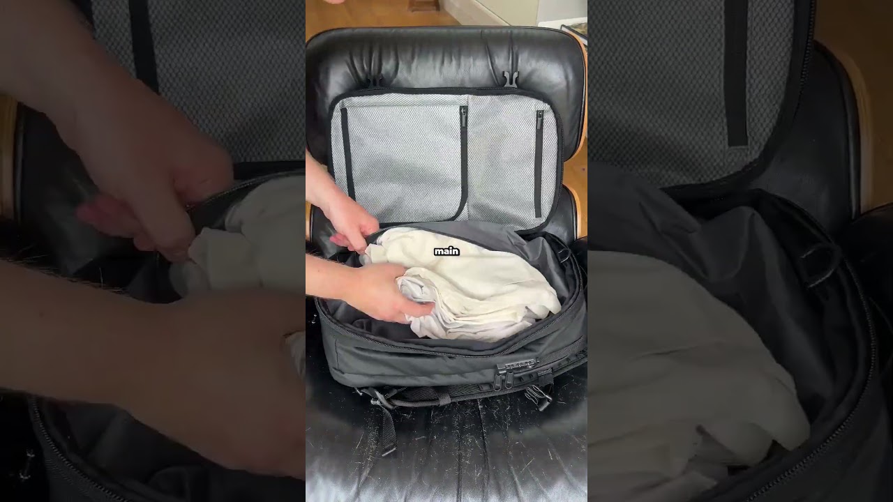 🛫 No more rolling clothes 3 times. Just compress. 