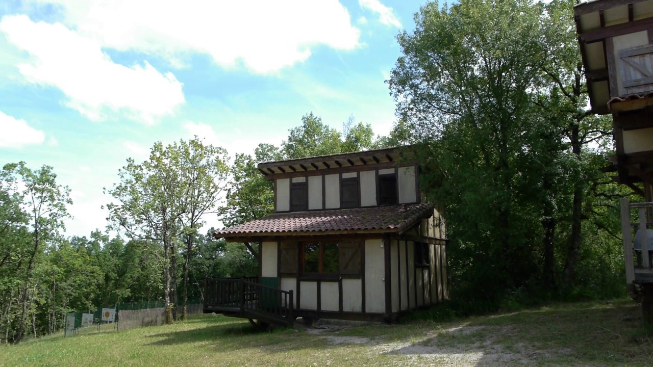 Gite de Groupe Domaine de Lascroux, Gîte de France n°G5044 à Puycelsi, Tarn
